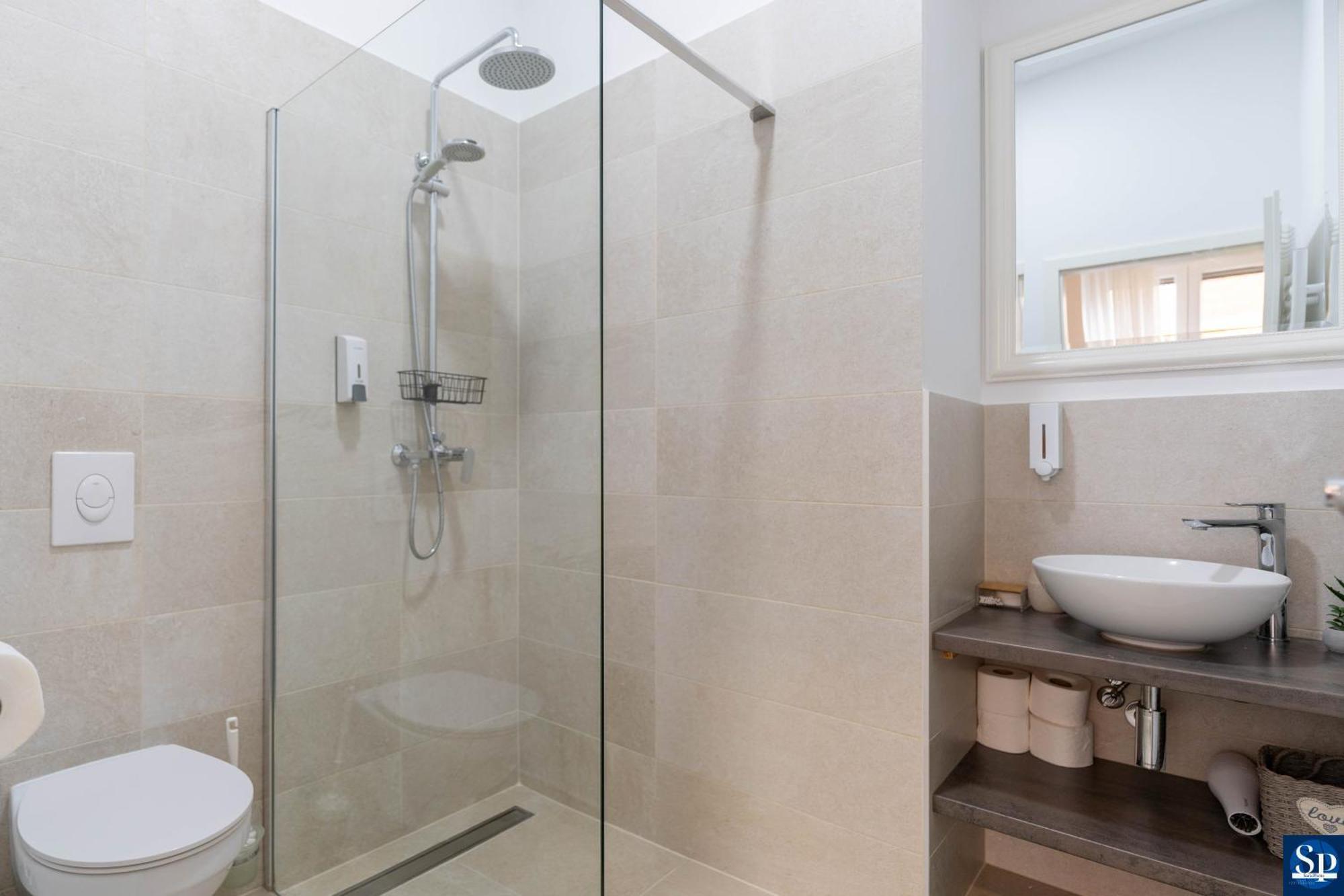 Colosseum Garden Studio Apartments PUY 외부 사진