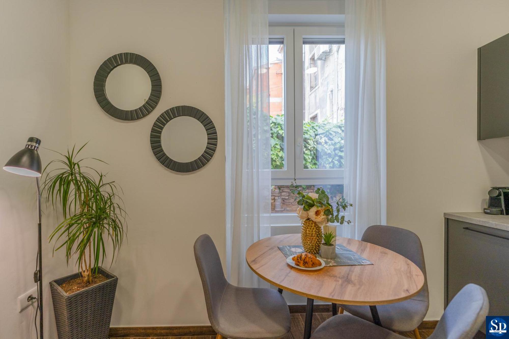 Colosseum Garden Studio Apartments PUY 외부 사진