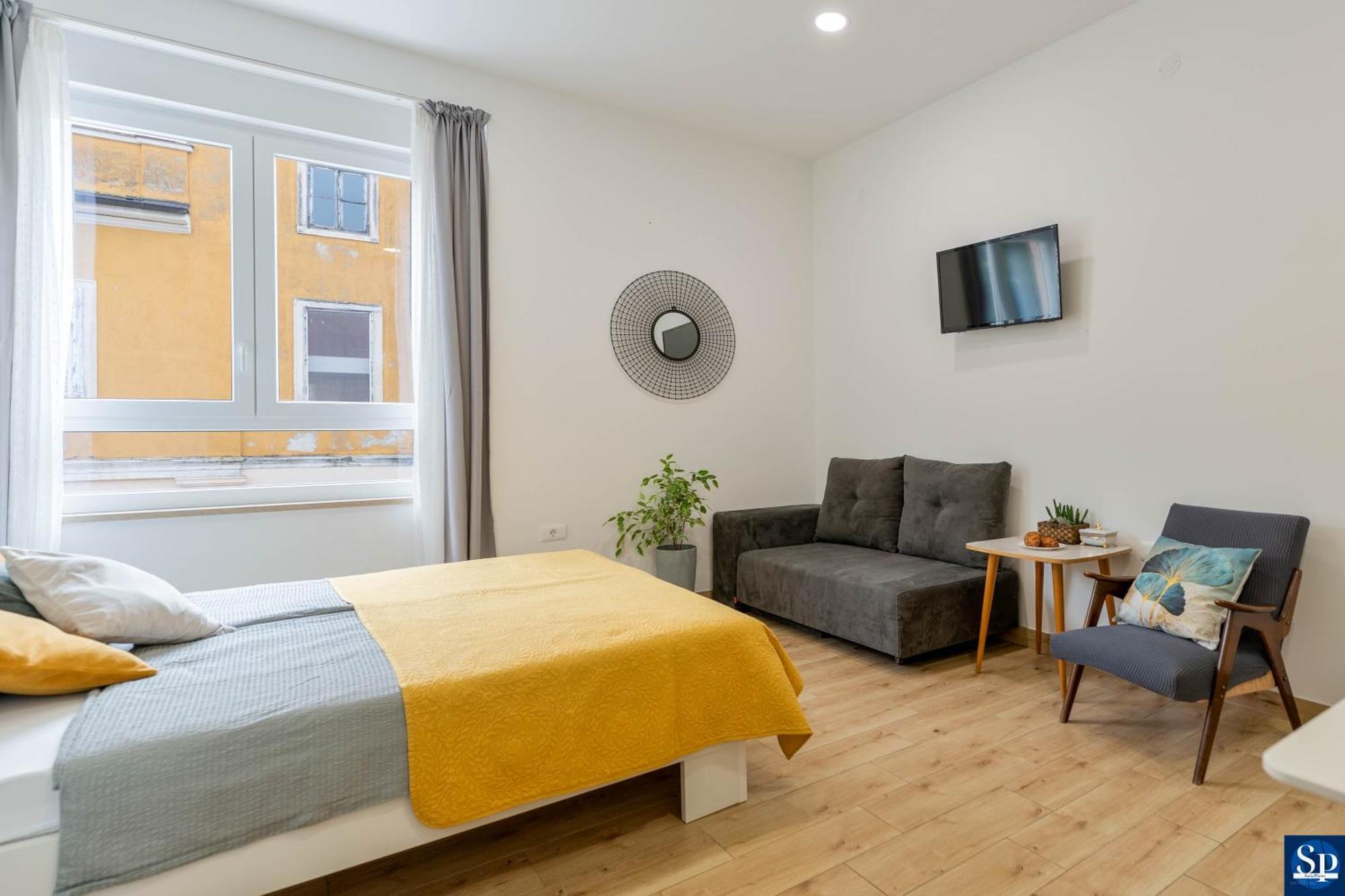 Colosseum Garden Studio Apartments PUY 외부 사진