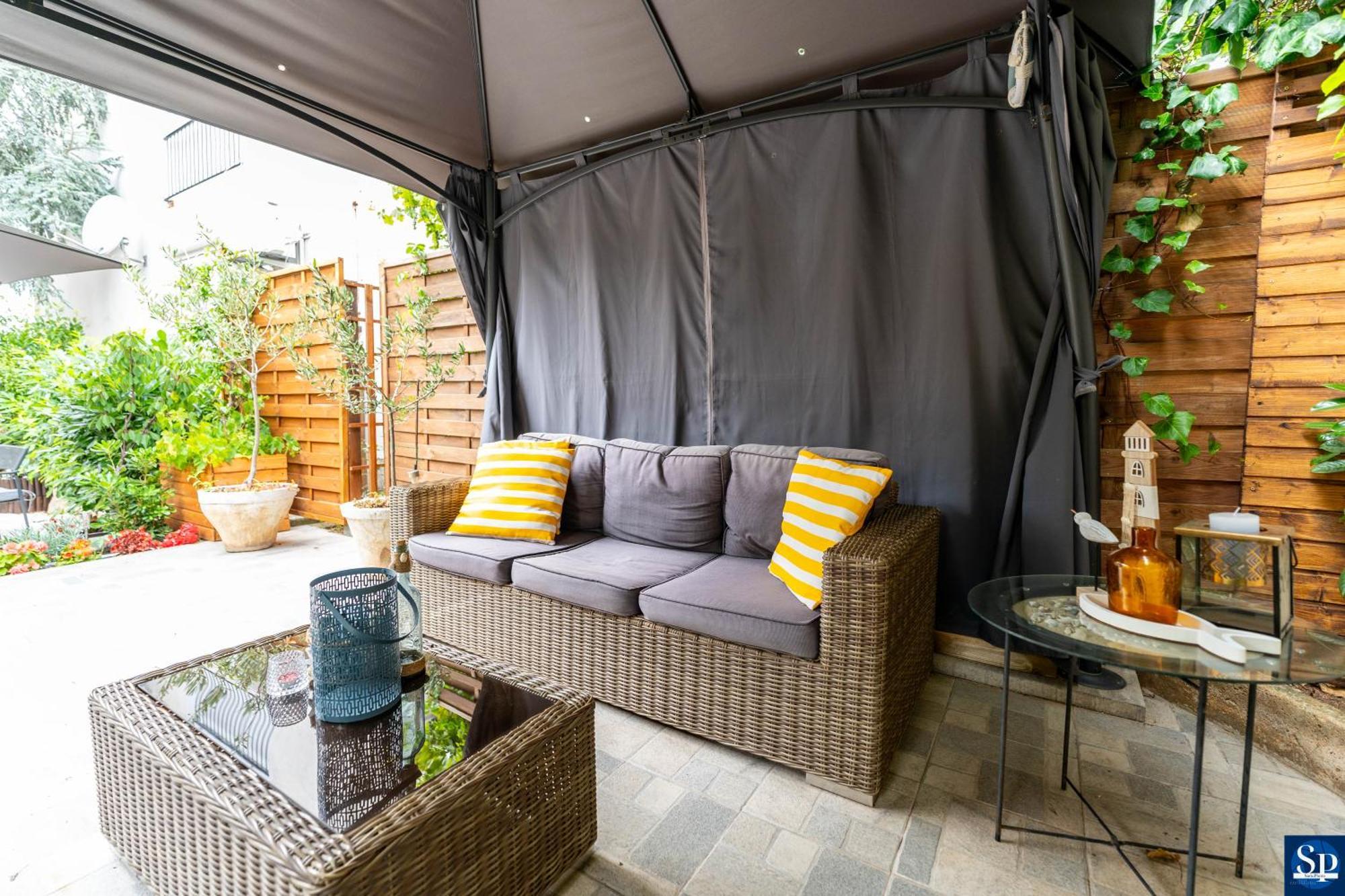 Colosseum Garden Studio Apartments PUY 외부 사진